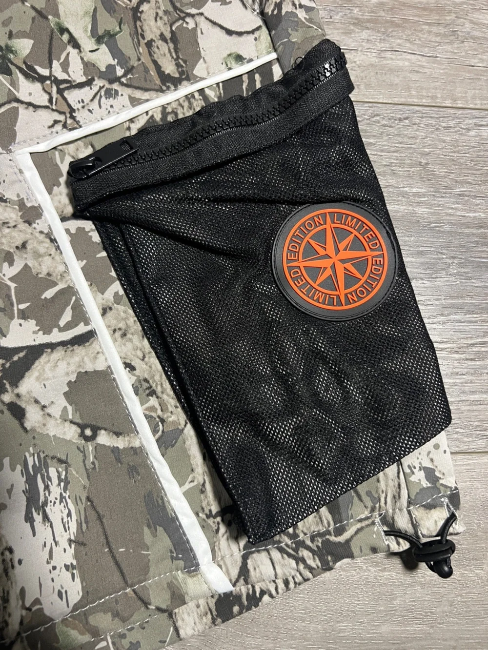 RGSTR Men’s Small Tree Camo Cargo Shorts Gray Mesh Unlimited Edition
